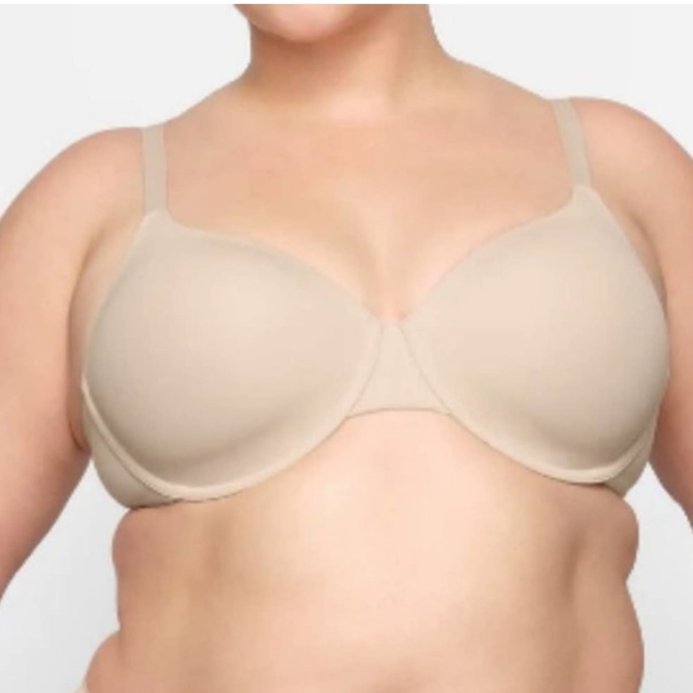 NWT Skims Fits Everybody T-Shirt Bra 44 DDDD